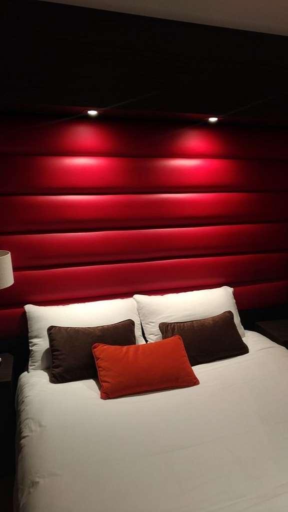 Hotel Crocus Caen Memorial الغرفة الصورة